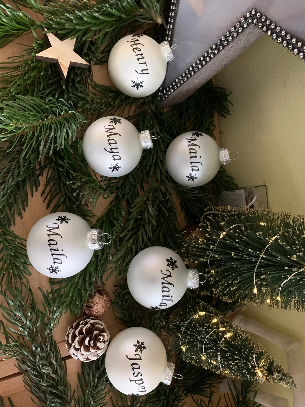 Personalisierte Weihnachtskugeln
